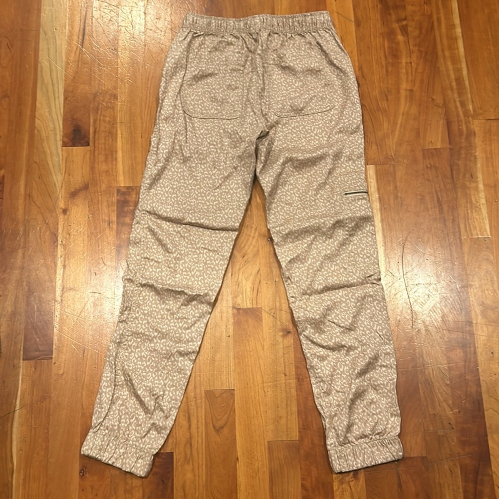 Nicole Miller Womens Lyocell Jogger Pants Size XS Cargo Pockets Lightweight - Picture 3 of 4